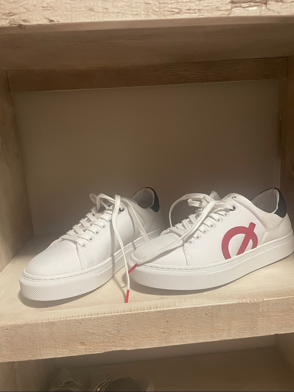 White Low-Top Canvas/Fabric Sneakers with Red and Black Accent